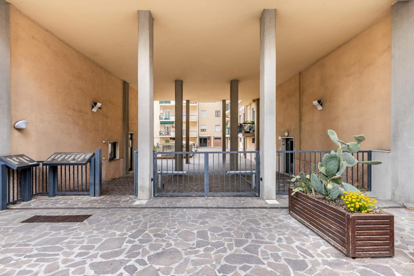 Appartement Casa Peppino Vérone Extérieur photo